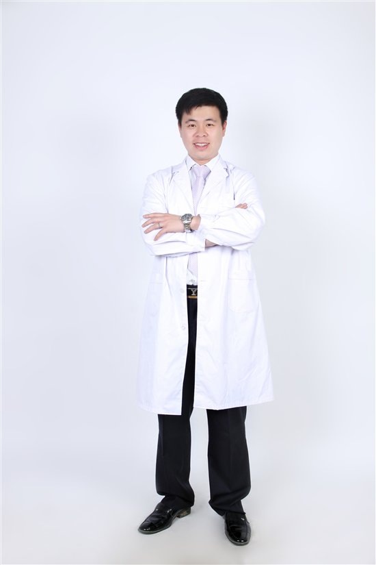 北京中加科洋医疗整形自体脂肪移植中心主任——车景龙