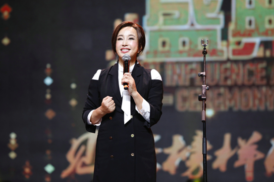 洛伊元虾青素代言人刘晓庆获亚洲最具影响力女演员