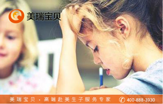 一美籍宝宝只是在大哭大闹，赴美生子妈妈却被抓起来