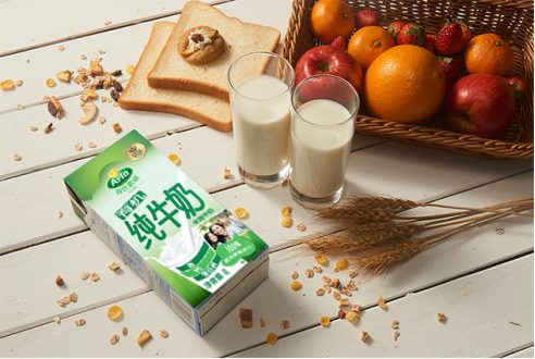 Arla爱氏晨曦全脂牛奶为家人提供丰富营养