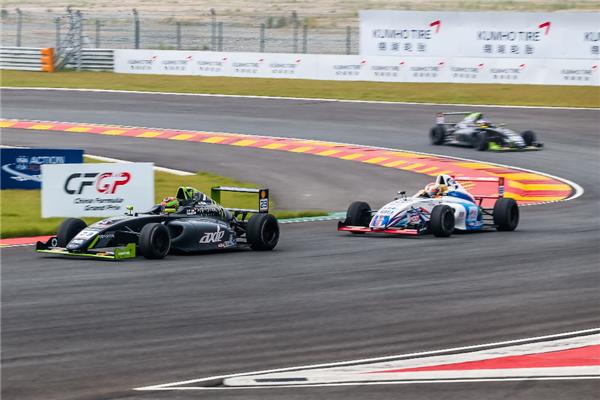 燃爆归来 激擎开战 锦湖轮胎助力FIA F4 CFGP